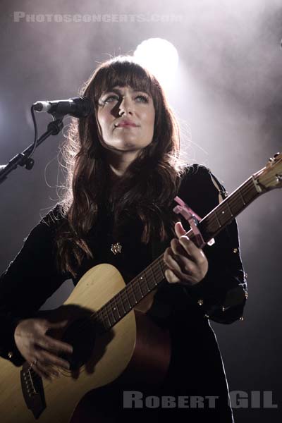 ANGUS AND JULIA STONE - 2018-06-19 - PARIS - Olympia - 